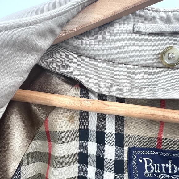 Vintage Burberrys of London Tan Trench Coat with Nova Check Lining Mens 44 - Picture 12 of 16
